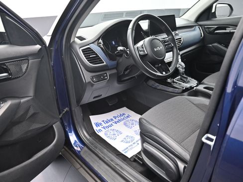 Used 2022 Kia Seltos Nightfall Edition AWD/4WD image 9