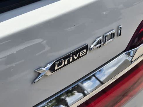 Used 2020 BMW X7 xDrive40i w/ Premium Package AWD/4WD image 7