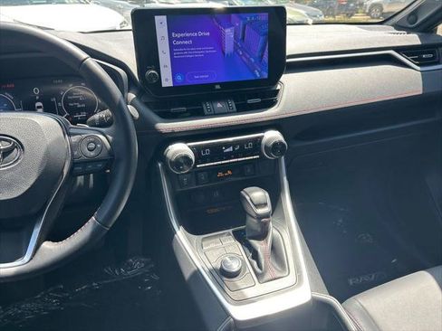 Certified 2025 Toyota RAV4 XSE AWD/4WD image 19