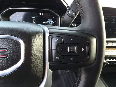 Used 2023 GMC Sierra 1500 Elevation image 20