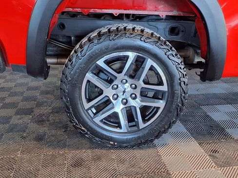 Used 2020 Chevrolet Silverado 1500 Custom Trail Boss w/ Custom Convenience Package image 8