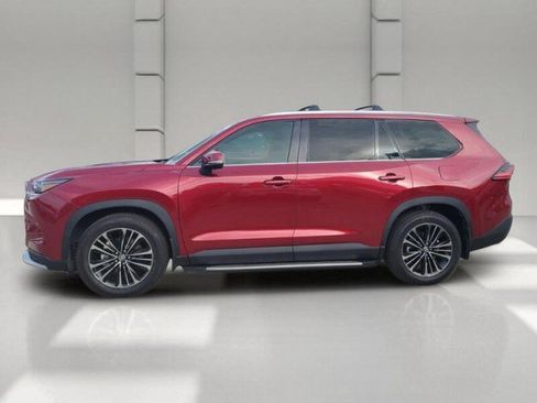 Used 2025 Toyota Grand Highlander AWD Hybrid image 4