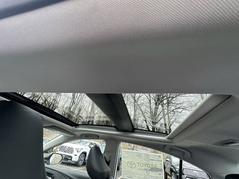 New 2026 Toyota Camry XLE AWD/4WD image 38