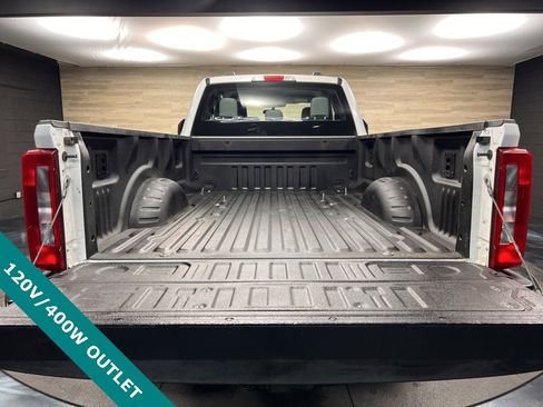 Used 2024 Ford F250 XL w/ XL Chrome Package image 12