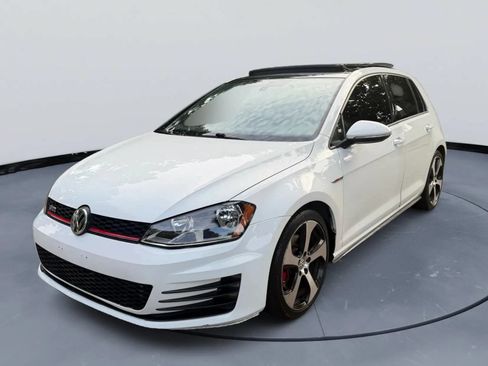 Used 2015 Volkswagen GTI S FWD image 4