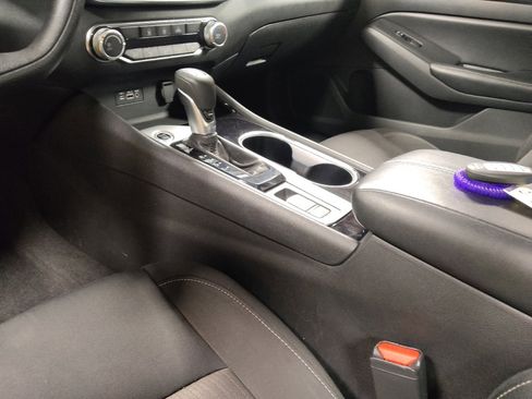 Used 2024 Nissan Altima 2.5 SV image 26