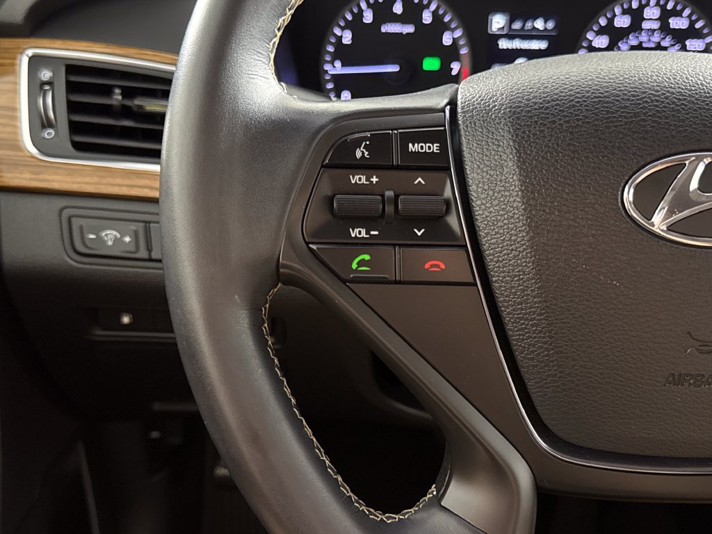 Used 2015 Hyundai Sonata Limited w/ Cargo Package FWD image 15