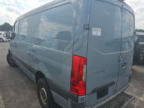 Used 2019 Mercedes-Benz Sprinter 144 Cargo image 4