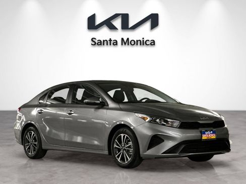 Certified 2023 Kia Forte LXS w/ LXS Technology Package image 9