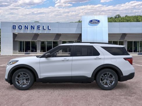 New 2026 Ford Explorer Active w/ Active Comfort Package AWD/4WD image 3