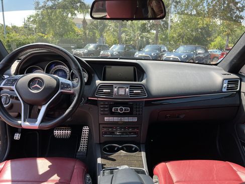 Used 2015 Mercedes-Benz E 400 4MATIC Coupe image 29