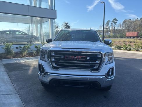 Used 2020 GMC Sierra 1500 SLT w/ SLT Premium Plus Package AWD/4WD image 3