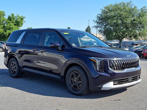 New 2026 Kia Carnival LX FWD image 2