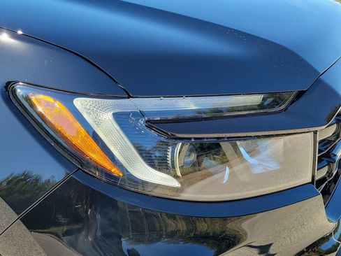 New 2026 Honda Ridgeline Black Edition image 10