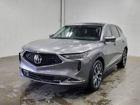 Used 2023 Acura MDX SH-AWD w/ Technology Package image 2