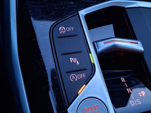 Certified 2023 BMW 330i xDrive 330i xDrive w/ Convenience Package image 20