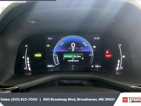 Used 2025 Toyota Camry SE w/ Convenience Package FWD image 14