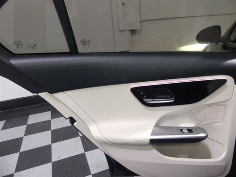 Used 2023 Mercedes-Benz C 300 4MATIC Sedan image 25