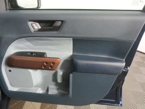 Used 2023 Ford Maverick Lariat w/ Lariat Luxury Package FWD image 37