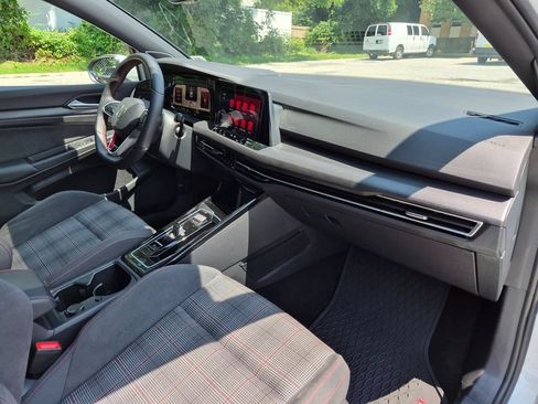 Used 2023 Volkswagen GTI SE FWD image 27