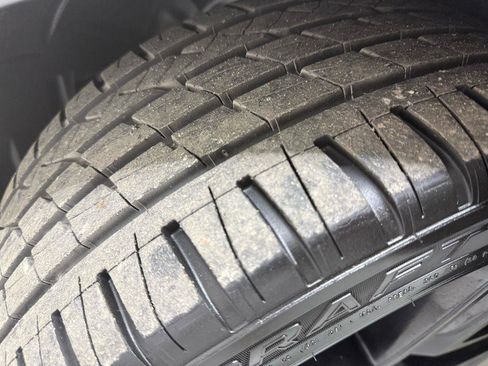 Used 2024 Honda Civic Sport image 25