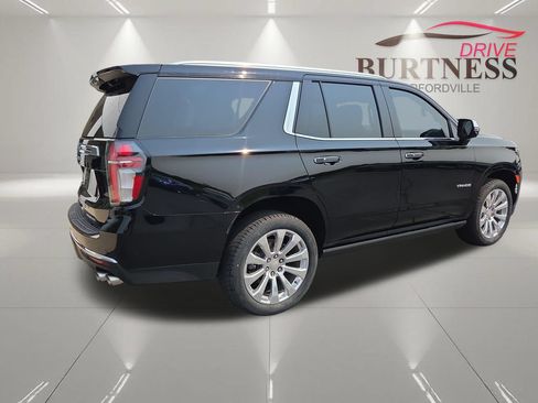 Certified 2022 Chevrolet Tahoe Premier w/ Premium Package AWD/4WD image 8