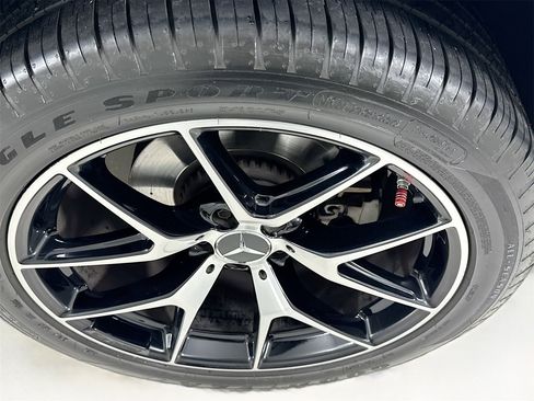 Used 2023 Mercedes-Benz GLC 43 AMG 4MATIC Coupe image 34