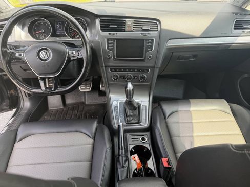 Used 2017 Volkswagen Golf Alltrack SEL AWD/4WD image 11