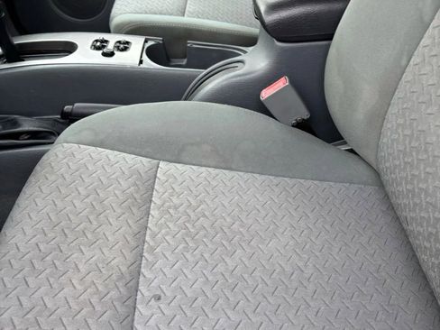 Used 2005 Jeep Liberty Renegade image 47