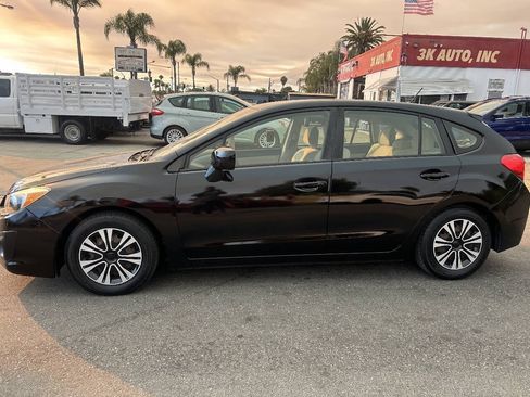 Used 2014 Subaru Impreza 2.0i AWD/4WD image 4