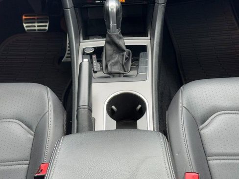 Used 2020 Volkswagen Passat 2.0T R-Line image 14