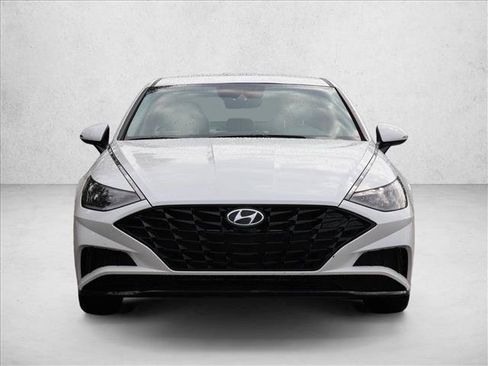 Certified 2022 Hyundai Sonata SEL FWD image 2