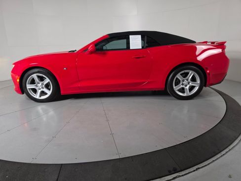 Used 2017 Chevrolet Camaro LT w/ Technology Package image 2
