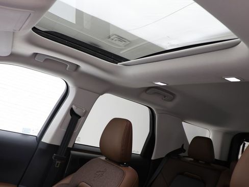 Used 2025 Ford Bronco Sport Outer Banks w/ Outer Banks Tech Package+ image 16