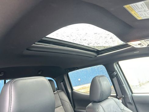 Used 2023 Toyota Tacoma Limited image 27