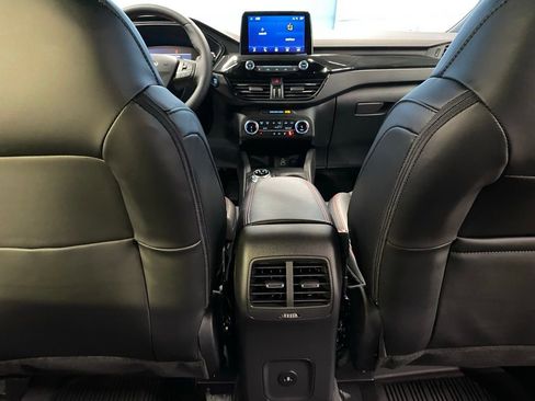 New 2026 Ford Escape ST-Line w/ Cold Weather Package image 32