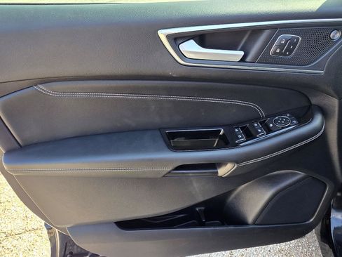 Used 2020 Ford Edge Titanium w/ Equipment Group 301A FWD image 42