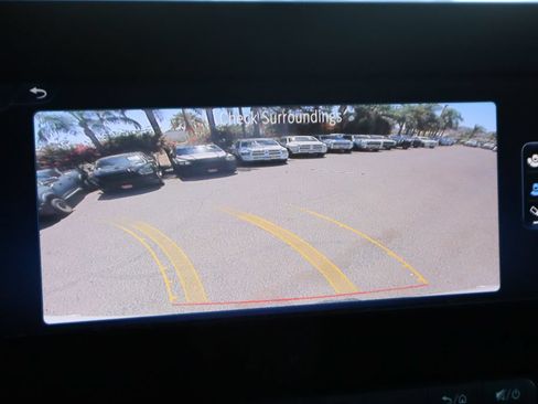 Used 2025 Mercedes-Benz Sprinter 2500 image 30