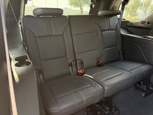 Used 2024 Chevrolet Tahoe RST w/ Luxury Package AWD/4WD image 34