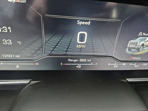 Certified 2025 GMC Sierra 2500 Denali w/ Denali Reserve Package image 47