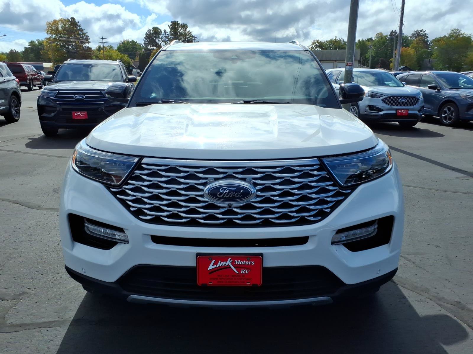 Used 2021 Ford Explorer Platinum w/ Equipment Group 601A AWD/4WD image 9