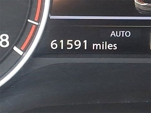 Used 2023 Nissan Rogue SV image 20