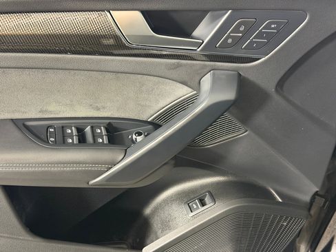 Used 2023 Audi SQ5 Premium Plus w/ Premium Plus Package AWD/4WD image 13