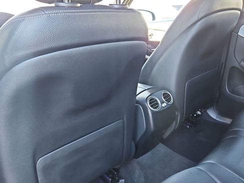 Used 2022 Mercedes-Benz GLC 300 image 16
