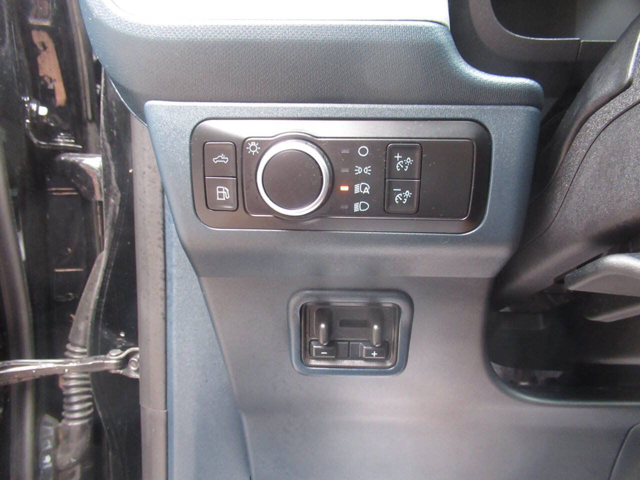 Used 2026 Ford Maverick XLT w/ Equipment Group 301A AWD/4WD image 18