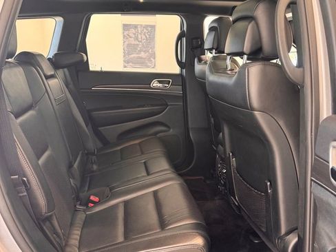 Used 2018 Jeep Grand Cherokee Limited w/ Luxury Group II AWD/4WD image 20
