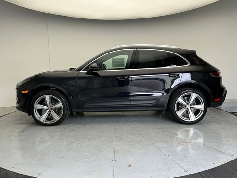 New 2026 Porsche Macan AWD/4WD image 2