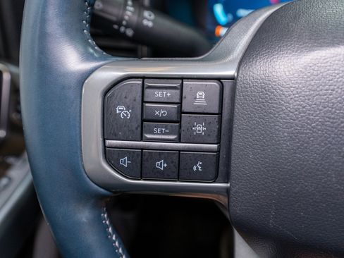 Used 2024 Ford F250 Limited AWD/4WD image 37