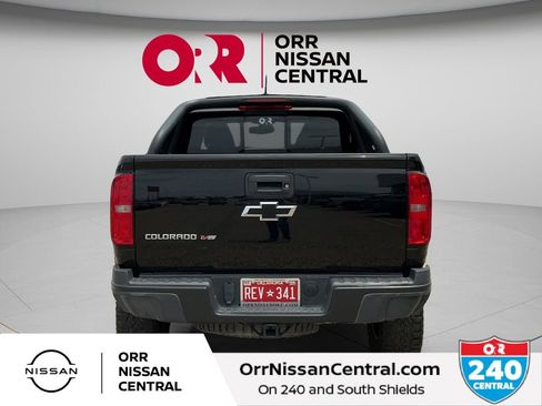 Used 2018 Chevrolet Colorado ZR2 w/ ZR2 Midnight Special Edition AWD/4WD image 6