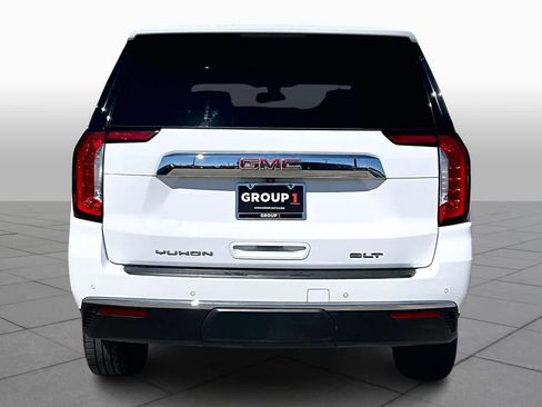 Used 2021 GMC Yukon SLT w/ SLT Premium Package image 5